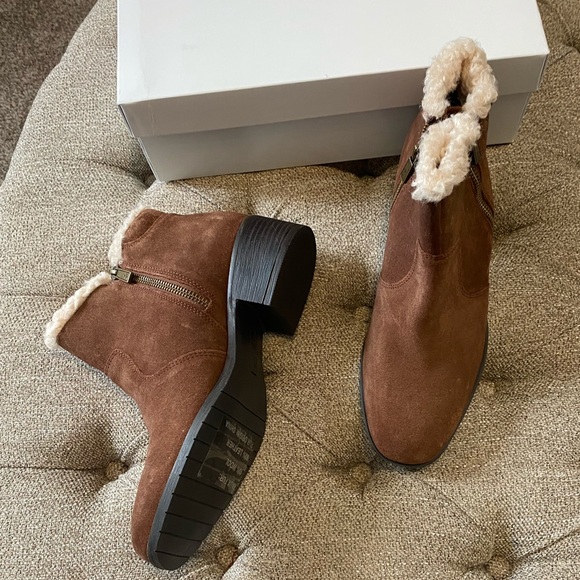 Kenneth Cole Reaction Faux Fur Suede Booties